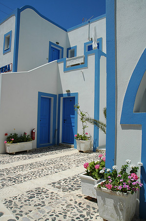 Blue & White with Pink & White Flowers