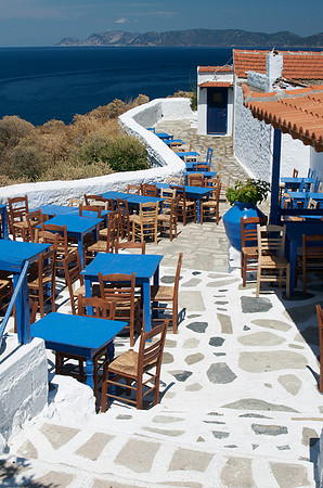 Taverna at the Kastro