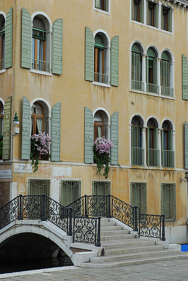 Ponte Giustinian