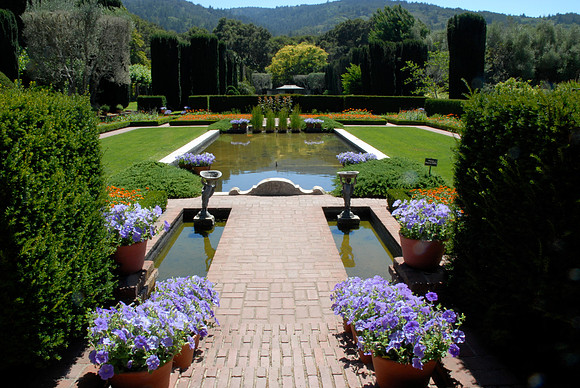 Sunken Garden & Reflecting Pool